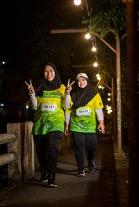 BIB: 50141, 50147
                            <button type="button" onclick="openModal(21807746)" class="btn btn-primary btn-sm float-right btn-popup" data-toggle="modal" data-target=".modal-high-quality">
                        <i class="fas fa-shopping-cart"></i> Add to Cart
                    </button>
                                            <button type="button" onclick="isThisMe(21807746, true)" class="btn btn-success btn-sm float-right btn-popup btn-isme hidden" data-toggle="tooltip" data-placement="bottom" title="นี่คือรูปของคุณใช่ไหม คลิกที่นี่เพื่อเอาเข้าอัลบั้ม">
                        <i class="fas fa-plus"></i> Add to album
                    </button>
                    <button type="button" onclick="isThisMe(21807746, false)" class="btn btn-warning btn-sm float-right btn-popup btn-isnotme hidden">
                        <i class="fas fa-ban"></i> Remove from album
                    </button>